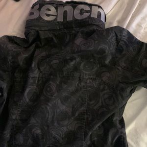 Bench Jacket Women’s Size L Charcoal Grey With Black Roses